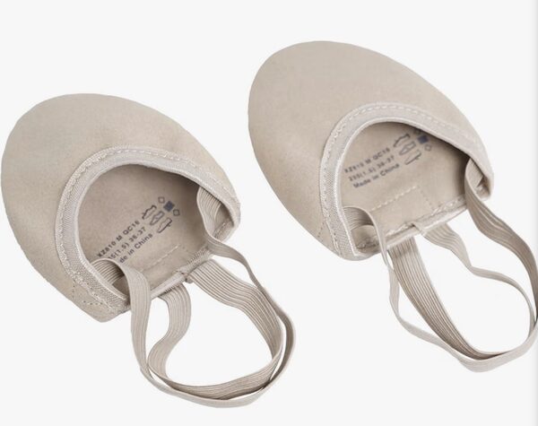 Rhythmic gymnastics half shoes